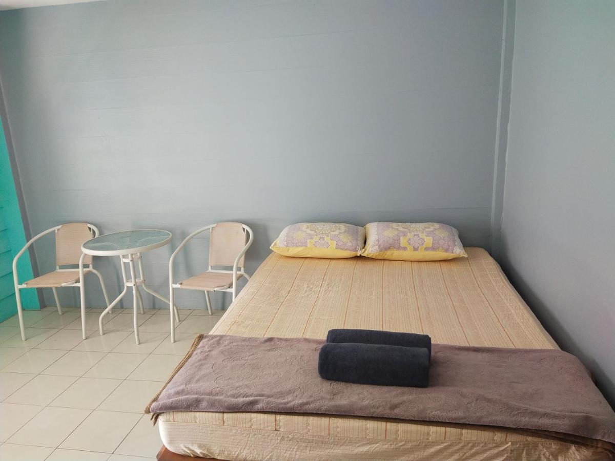 Phonsomboon Guesthouse タオ島 エクステリア 写真