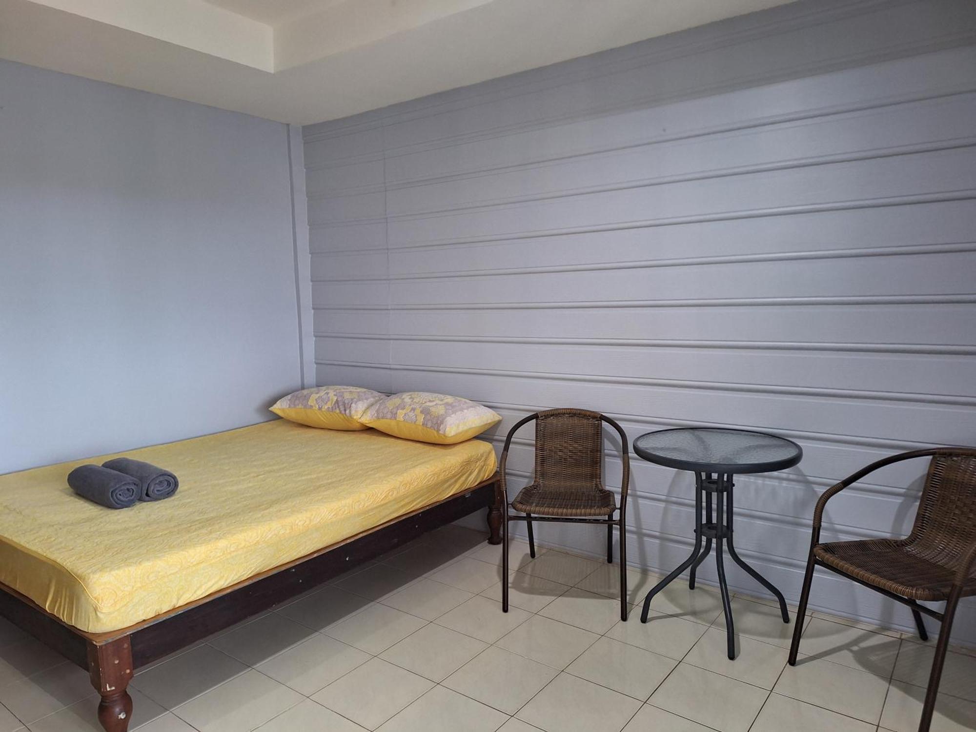 Phonsomboon Guesthouse タオ島 エクステリア 写真