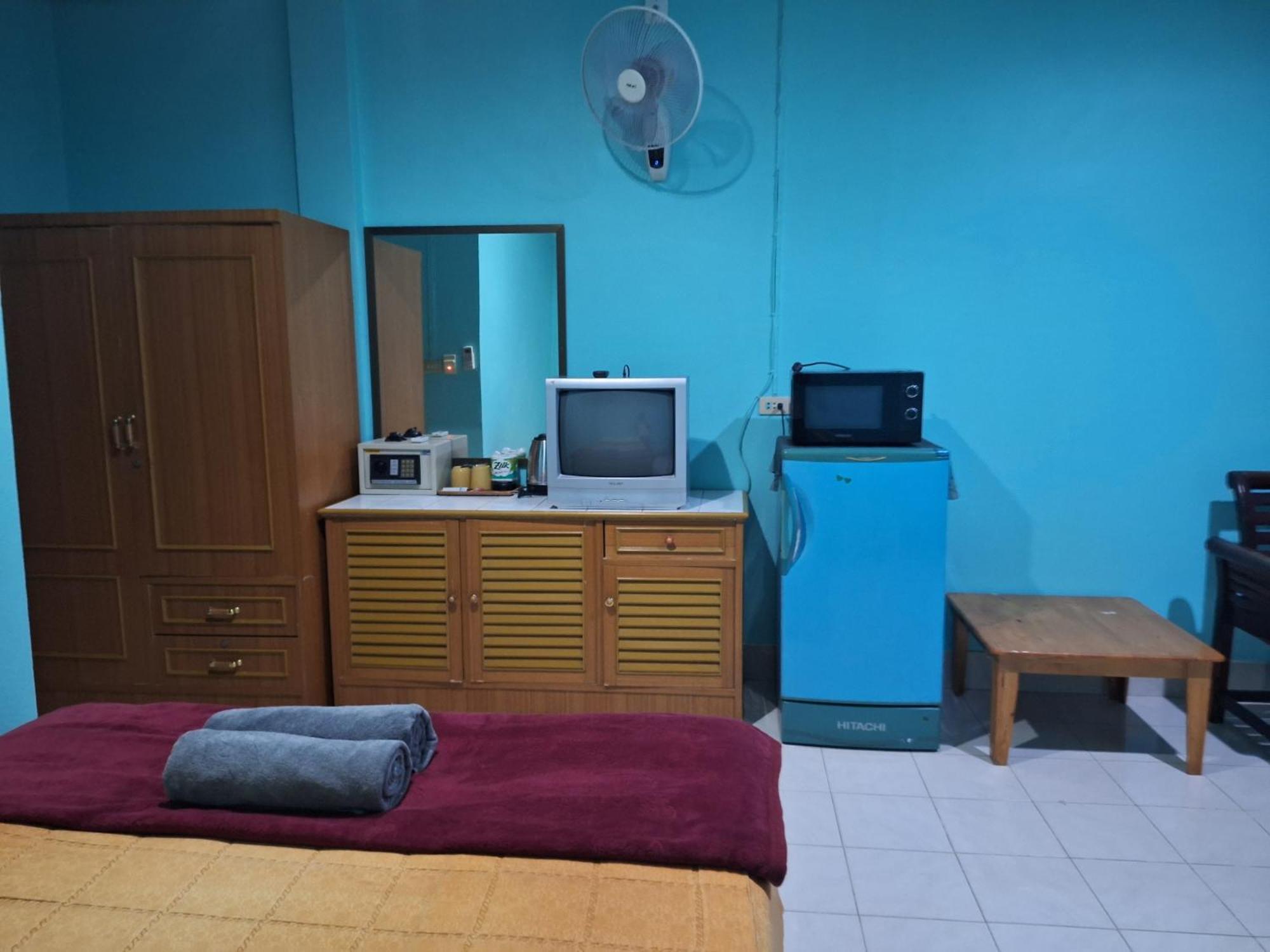 Phonsomboon Guesthouse タオ島 エクステリア 写真
